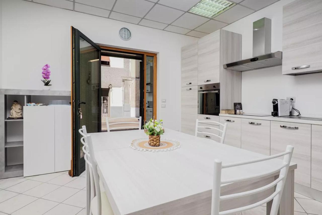 Saint Simplicio House Apartment Olbia Bagian luar foto