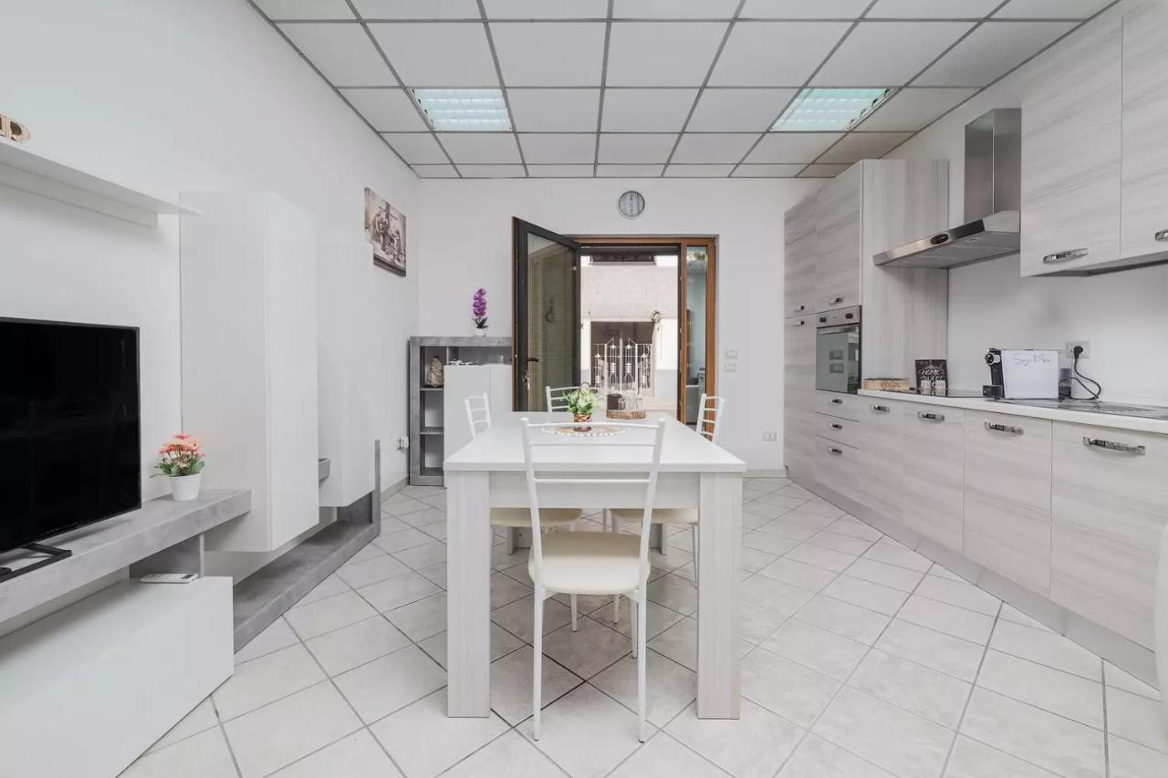 Saint Simplicio House Apartment Olbia Bagian luar foto
